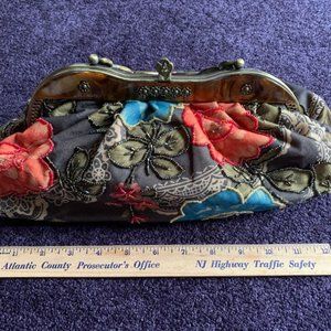 Brown Floral Metal Clasp Vintage Handbag Purse New